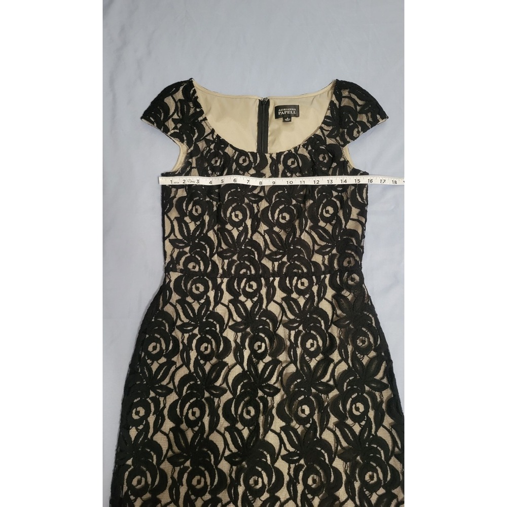 Adrianna Papell Black Lace Overlay Sheath Dress Scoop Neck Cap Sz 6(FLAW) - Picture 7 of 13
